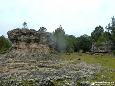 Ciudad Encantada de Tamajón; Almiruete;Retiendas;senderismo ropa excursion ruta del cares sierras d